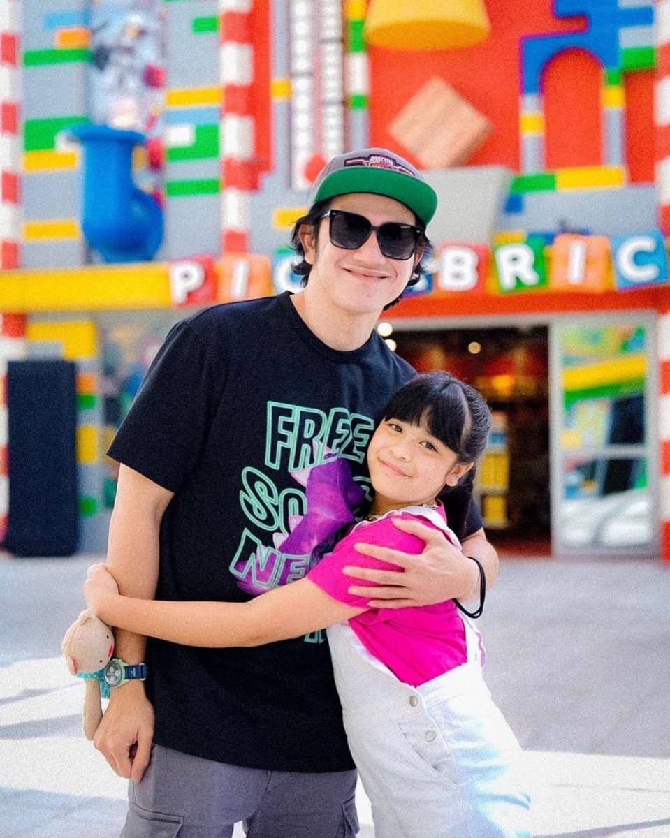 potret Vino G Bastian dan buah hati (instagram.com/vinogbastian__)