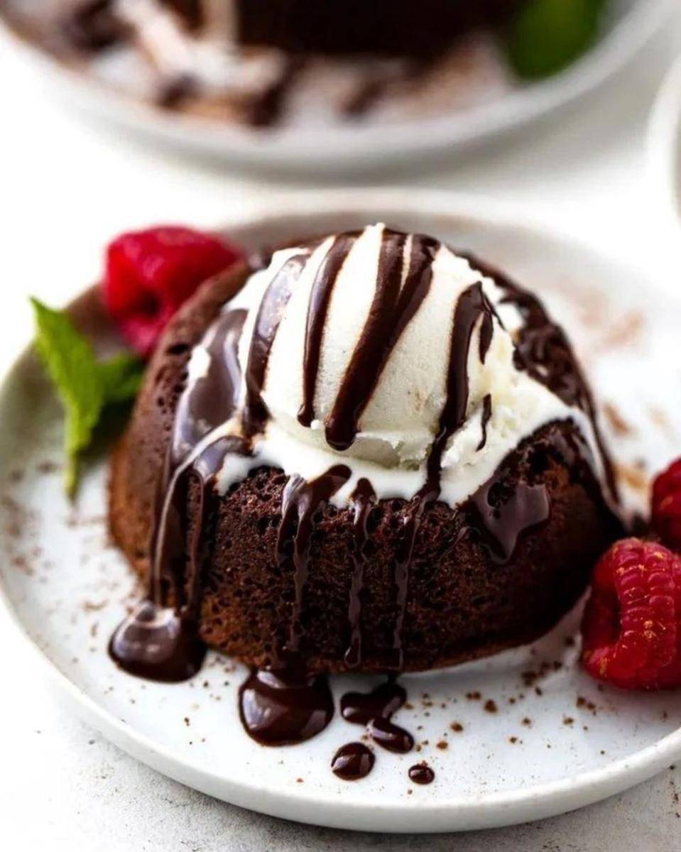 ilustrasi choco lava cake (instagram.com/cup_of_delights)