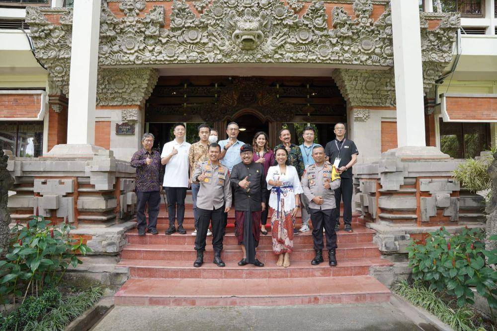 Kementerian Pariwisata dan Ekonomi Kreatif (Kemenparekraf) menggenjot promosi wisata Indonesia di pasar China untuk meningkatkan jumlah kunjungan wisatawan dari Negeri Bambu ke Tanah Air. (dok. Kemenparekraf)