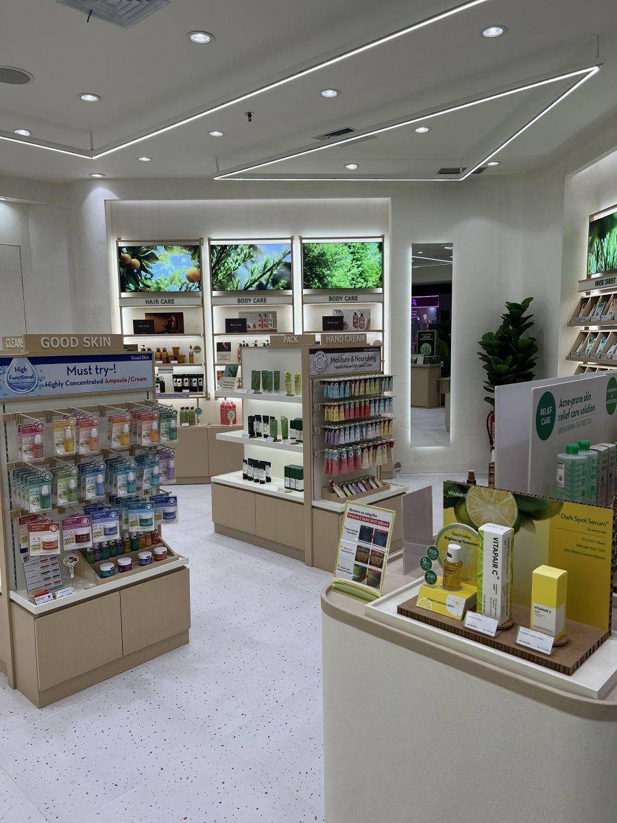 Reopening Store Nature Republic Lippo Mall Puri (dok. Lippo Mall Puri)