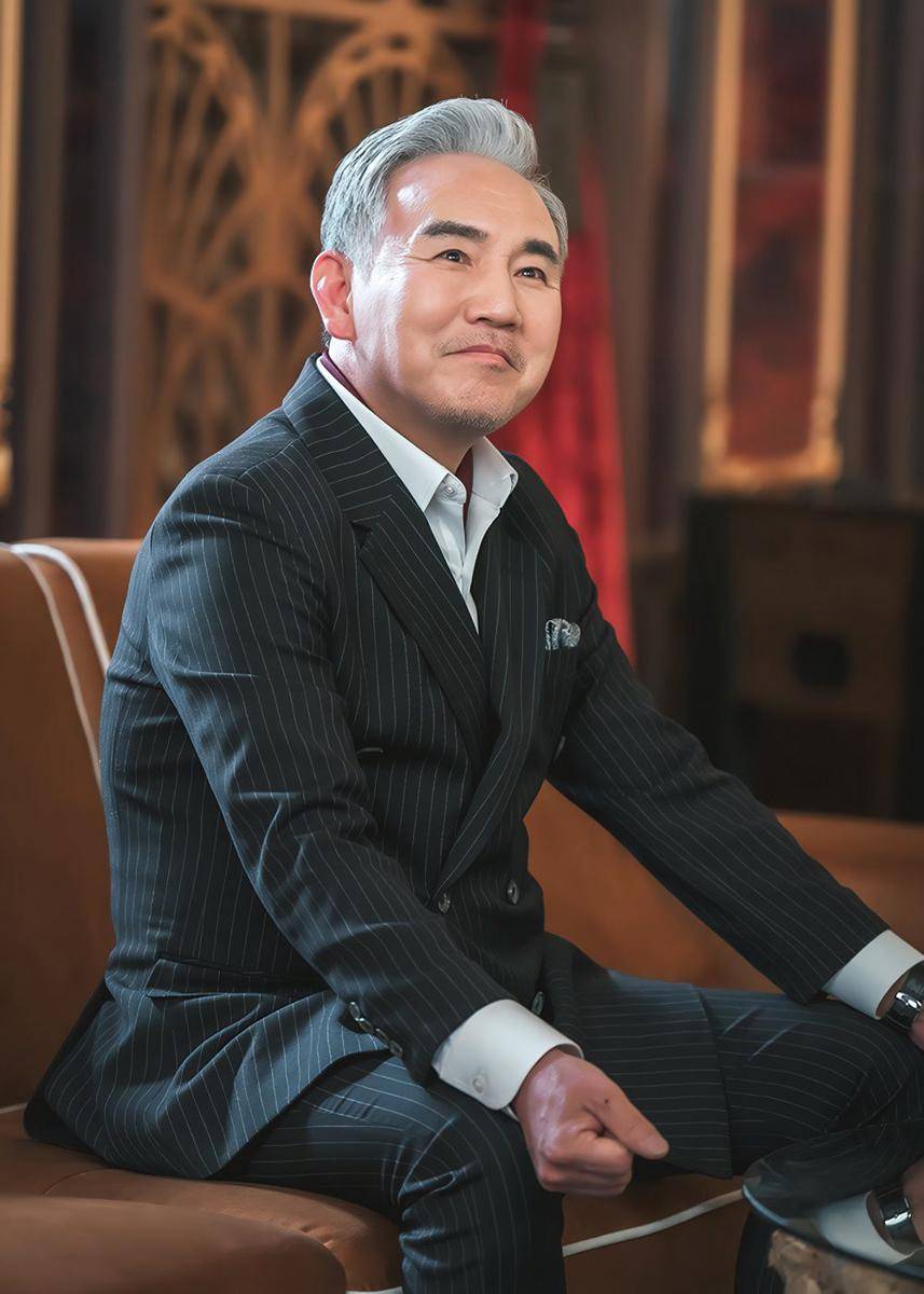 Gu Il Hun (Son Byung Ho) di drakor King the Land (Dok. JTBC drama/King the Land)