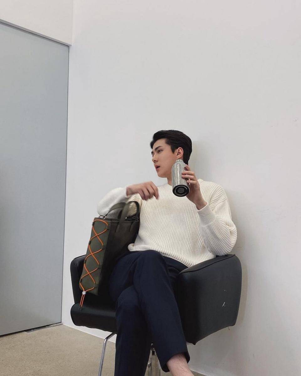 Sehun EXO (instagram.com/oohsehun)