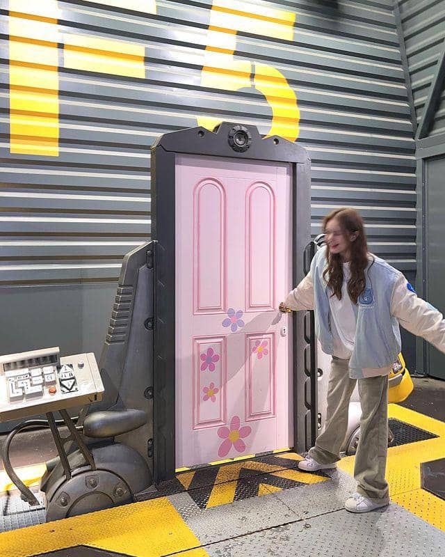 Ally Nitibhon (instagram.com/allynitibhon)