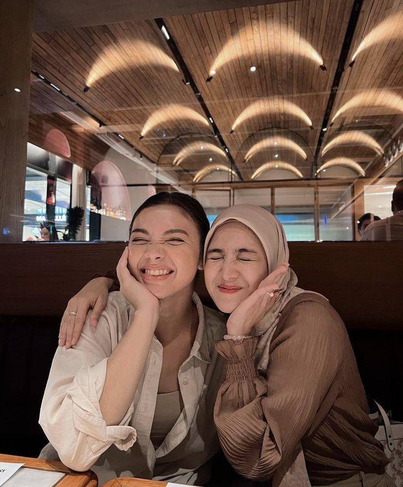 ultah ke-29 Angela Gilsha (instagram.com/cutsyifaa)