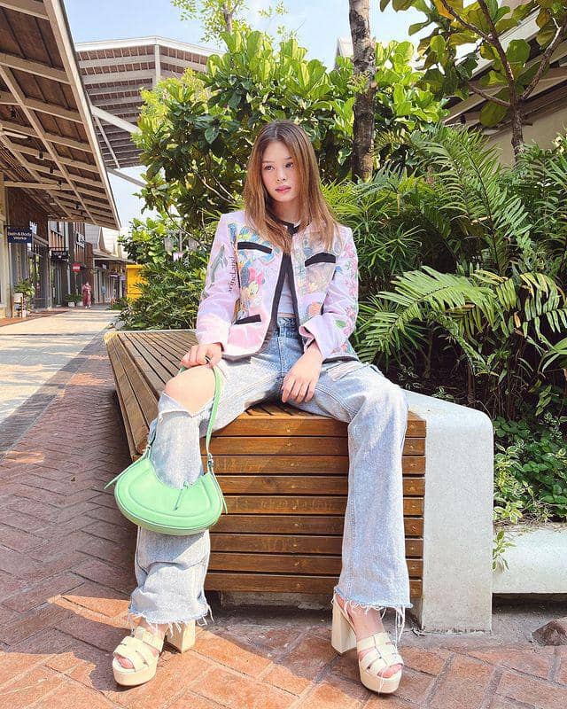 Ally Nitibhon (instagram.com/allynitibhon)