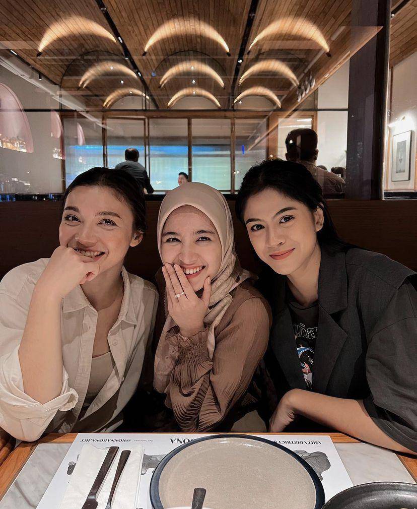 ultah ke-29 Angela Gilsha (instagram.com/cutsyifaa)