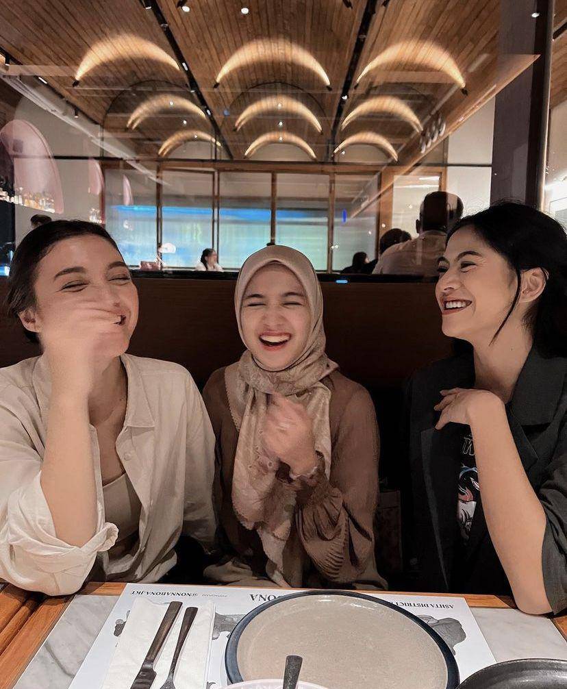 ultah ke-29 Angela Gilsha (instagram.com/cutsyifaa)