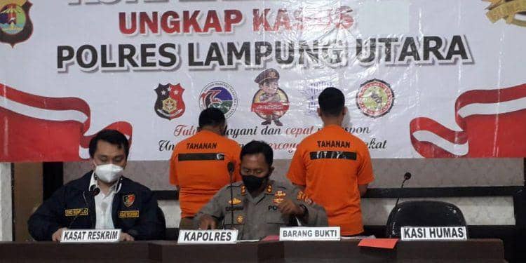 Konferensi pers penetapan tersangka kasus korupsi dana Bimtek dinas PMD Lampung Utara. (Dok. Polres Lampung Utara).