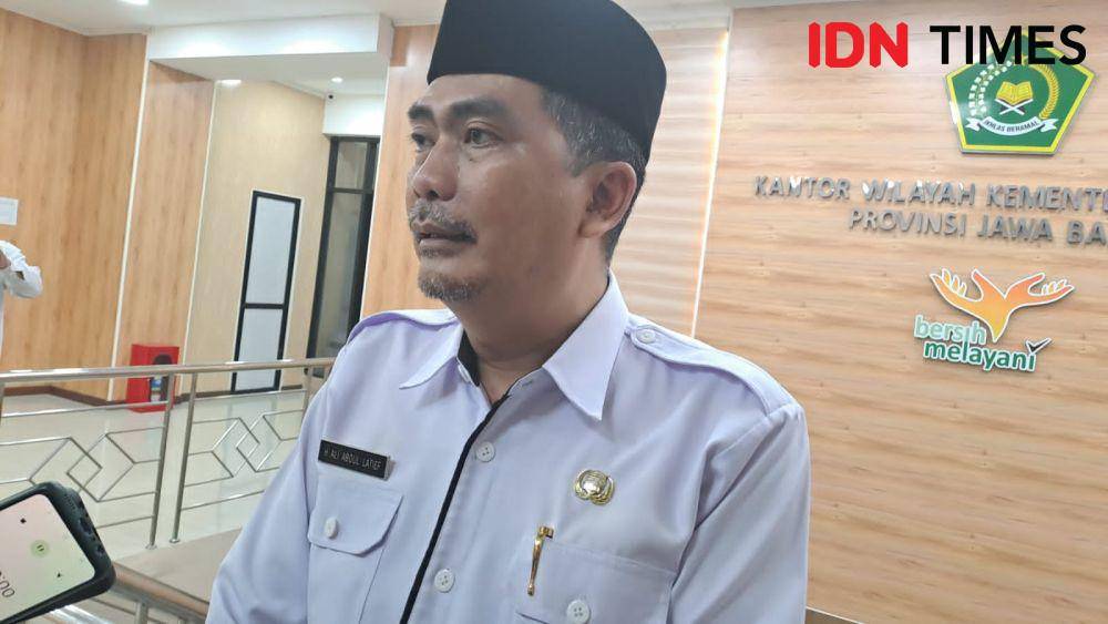 Plh Kakanwil Kemenag Jawa Barat, Ali Abdul Latief (IDN Times/Azzis Zulkhairil)