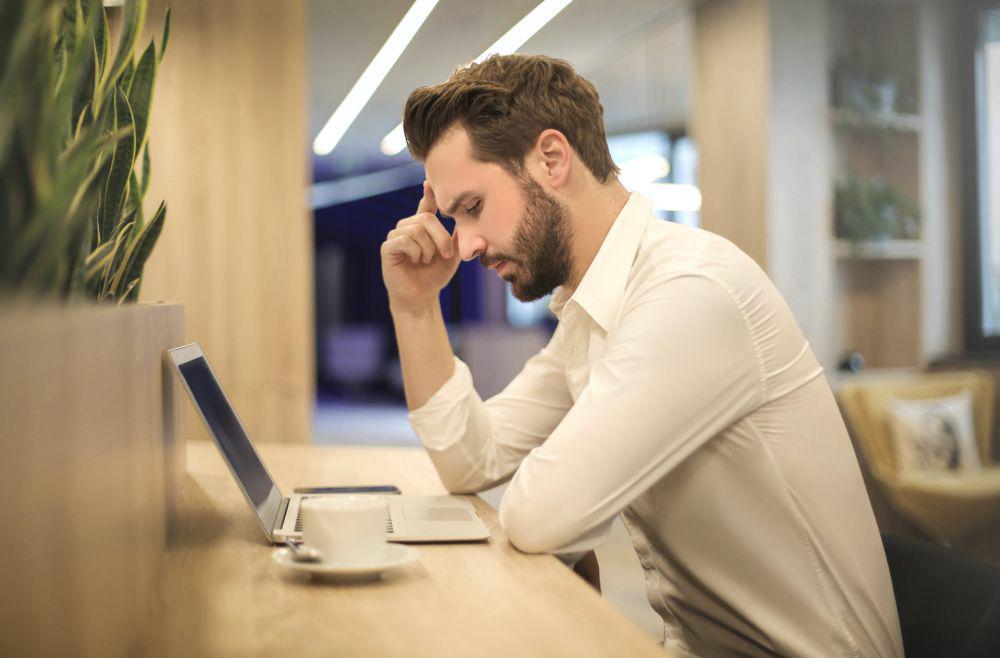 7 Tanda Kamu Kudet dengan Keseimbangan Hidup, Workaholic!