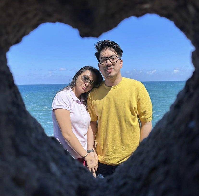 potret Della Puspita dan suami baru Arman Wosi (instagram.com/dellapuspita00)