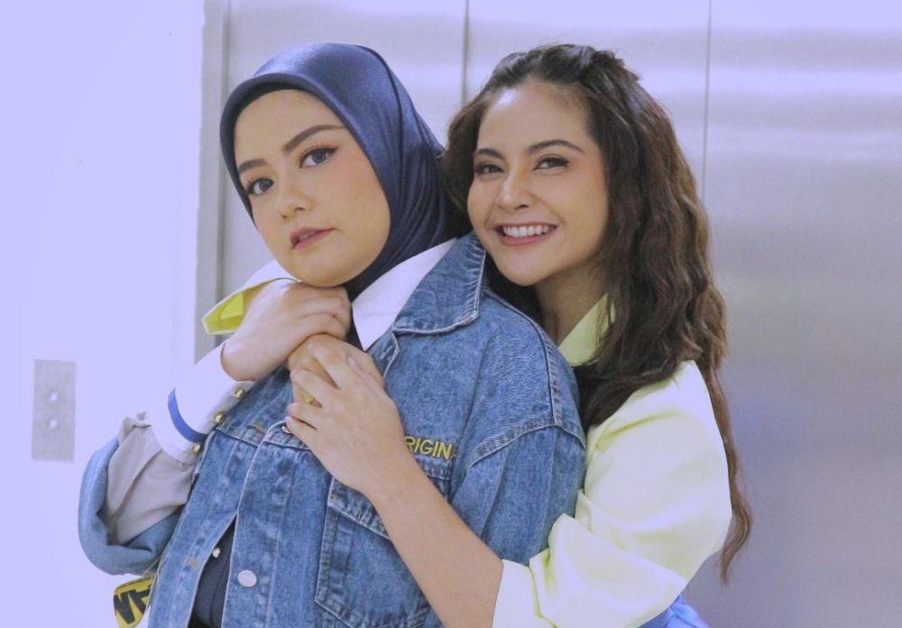 7 Potret Persahabatan Tiwi dan Tika T2 yang Gak Terpisahkan, Goals!