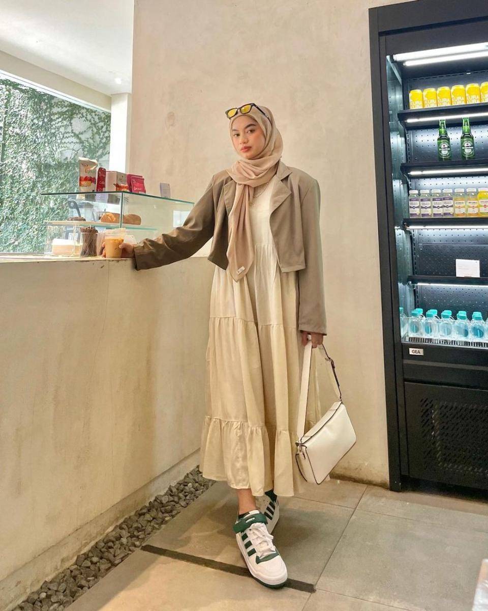 Gaya kondangan hijab ala Adiva Selsa (instagram.com/adiva.selsa)
