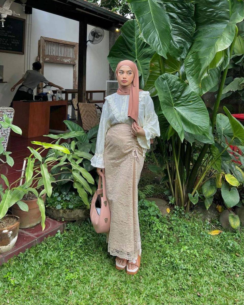 Gaya kondangan hijab ala Adiva Selsa (instagram.com/adiva.selsa)