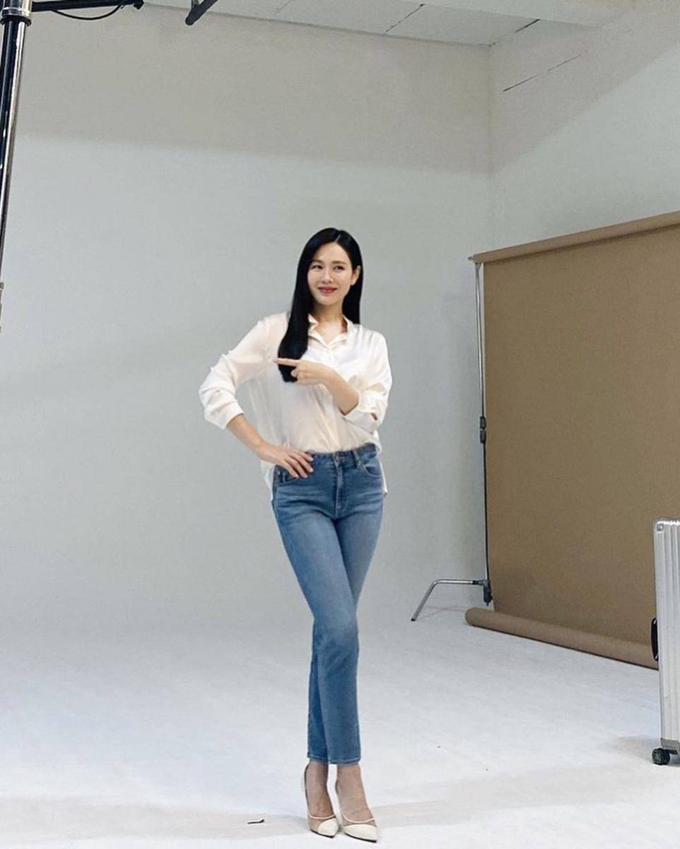 potret Son Ye Jin pasca melahirkan (instagram.com/yejinhand)