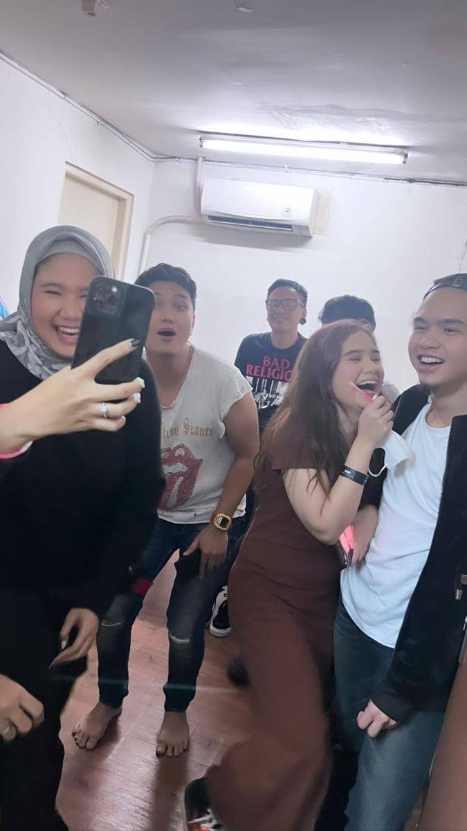 potret Dul dan Tissa nonton konser Aldi Taher (instagram.com/tissabiani)