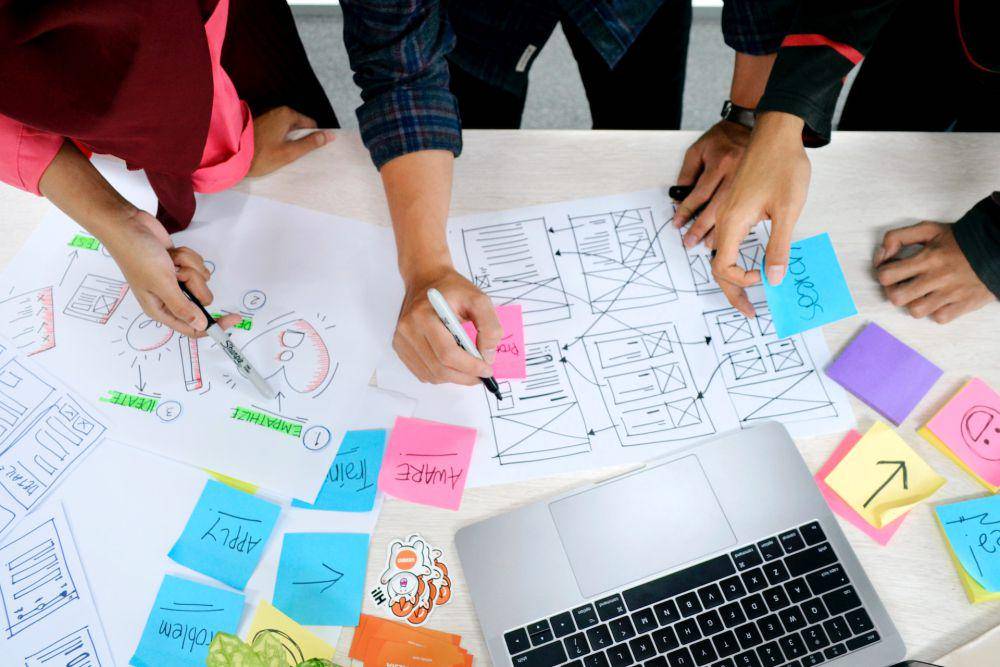 ilustrasi ux writer (Unplash/UX Indonesia)