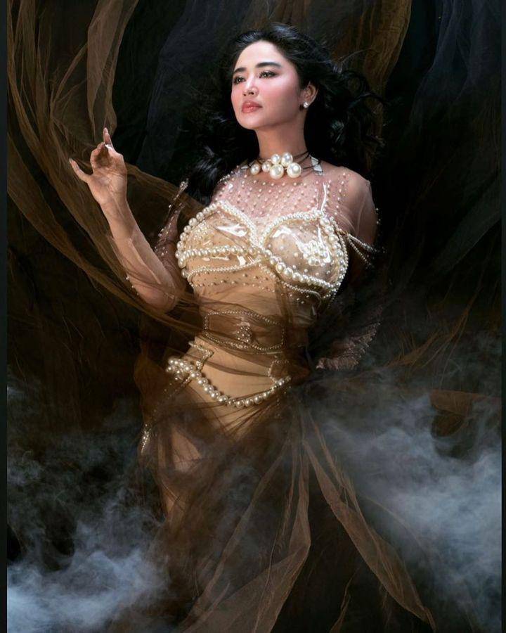 permintaan maaf Dewi Perssik ke Pak RT (instagram.com/dewiperssik9)