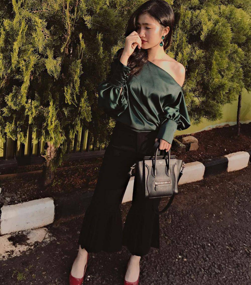 warna yang cocok dengan hijau army (instagram.com/febbyrastanty)