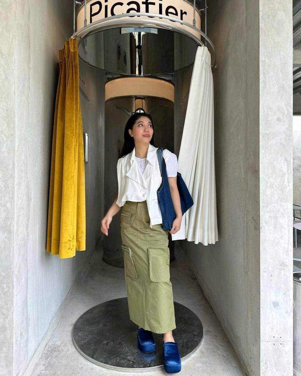 warna yang cocok dengan hijau army (instagram.com/_likemiya_)