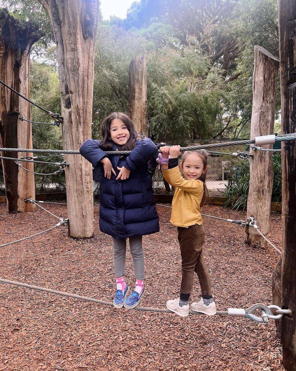 potret keluarga Yasmine Wildblood liburan di Australia (instagram.com/yaswildblood)