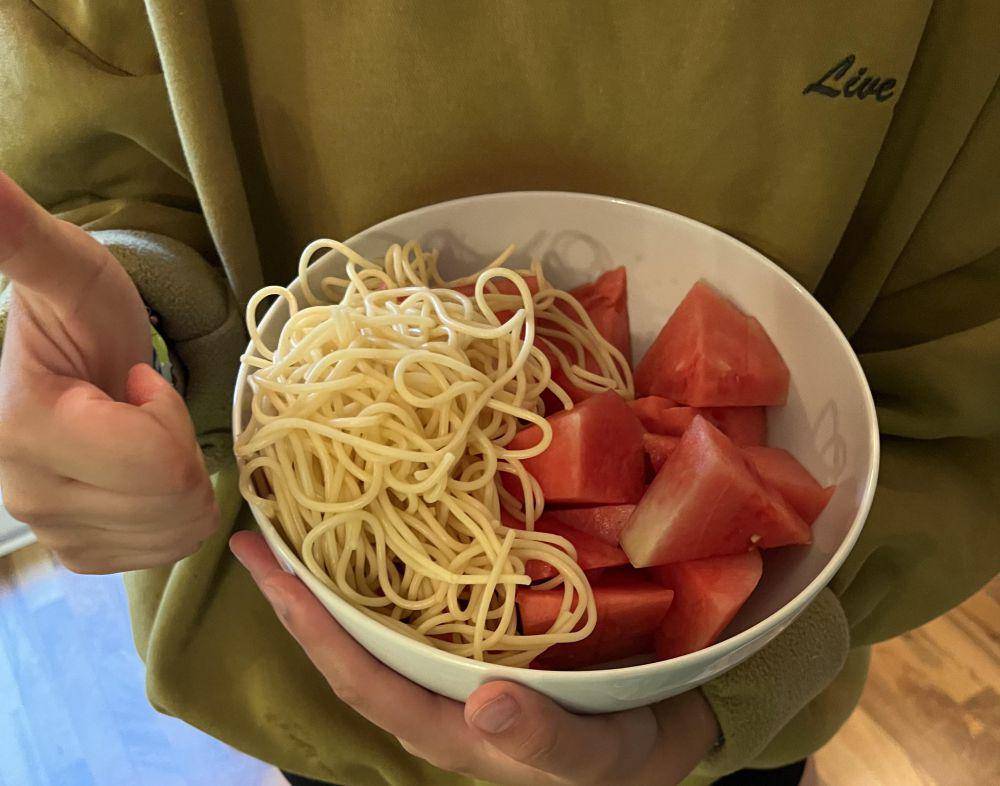 potret kombinasi makanan gak masuk akal (reddit.com/user/Flyble-)