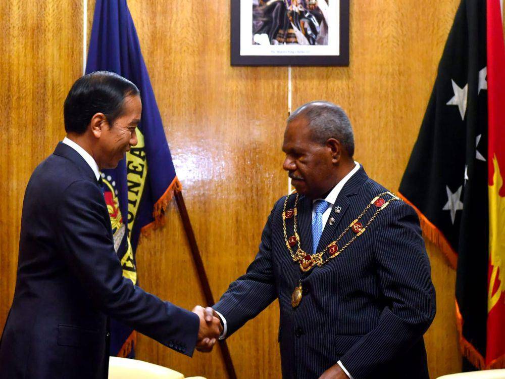 Presiden Jokowi bertemu dengan Gubernur Jenderal Papua Nugini Sir Bob Dadae di Government House (dok. Sekretariat Presiden)