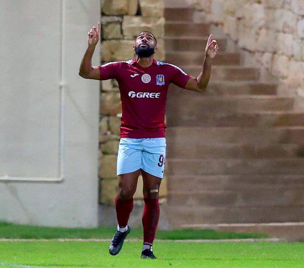 Jefferson saat bermain bersama Gzira United FC. (Instagram.com/oassis94)