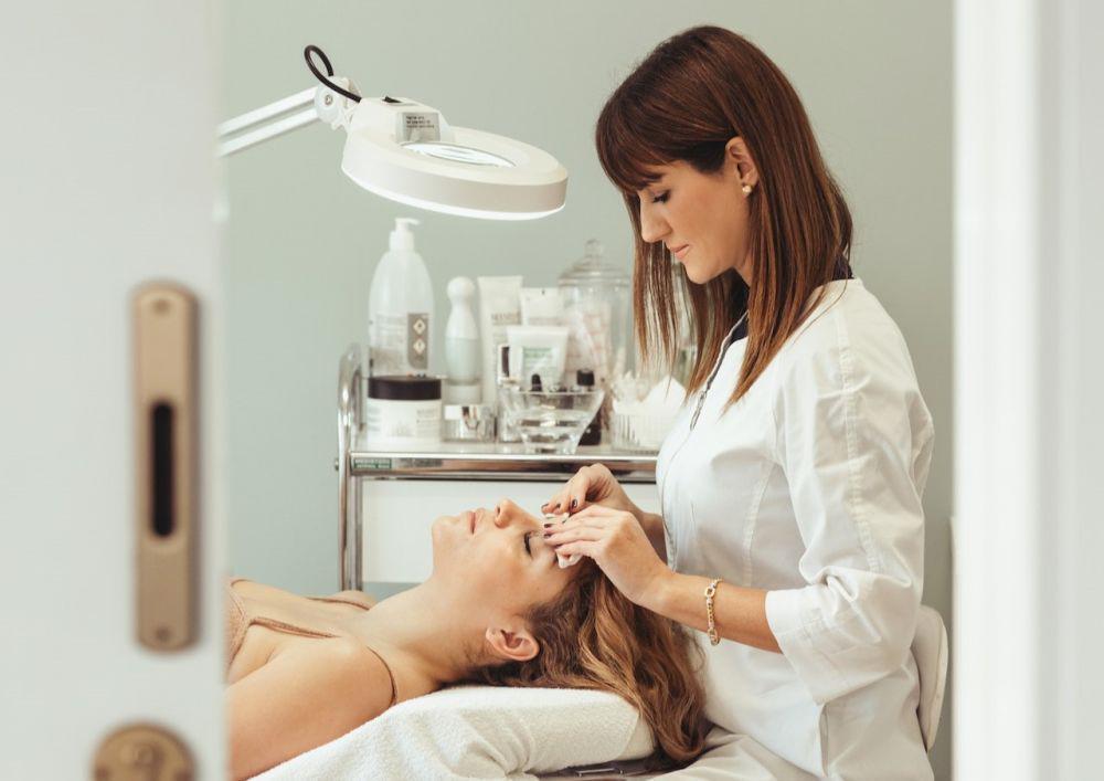 HIFU Treatment untuk Perawatan Kulit Wajah, Apa Manfaatnya?