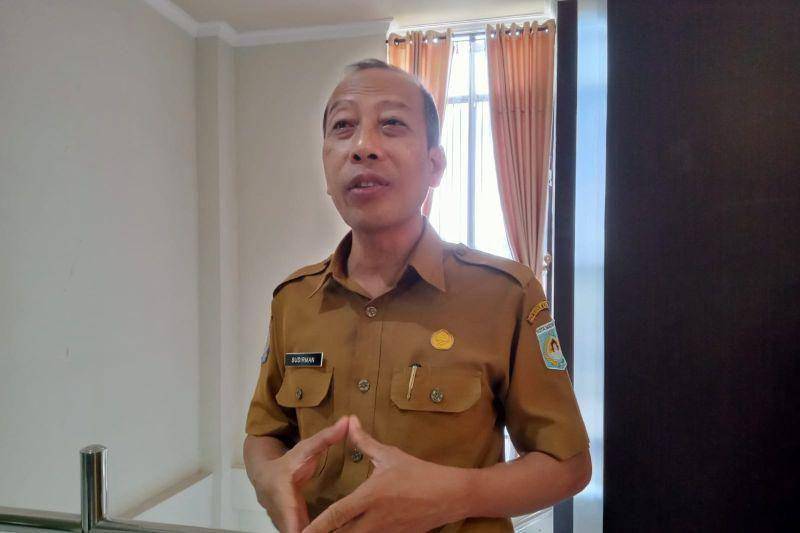 Kepala Dinas Sosial (Dinsos) Kota Mataram Sudirman (Antara/ Nirkomala)