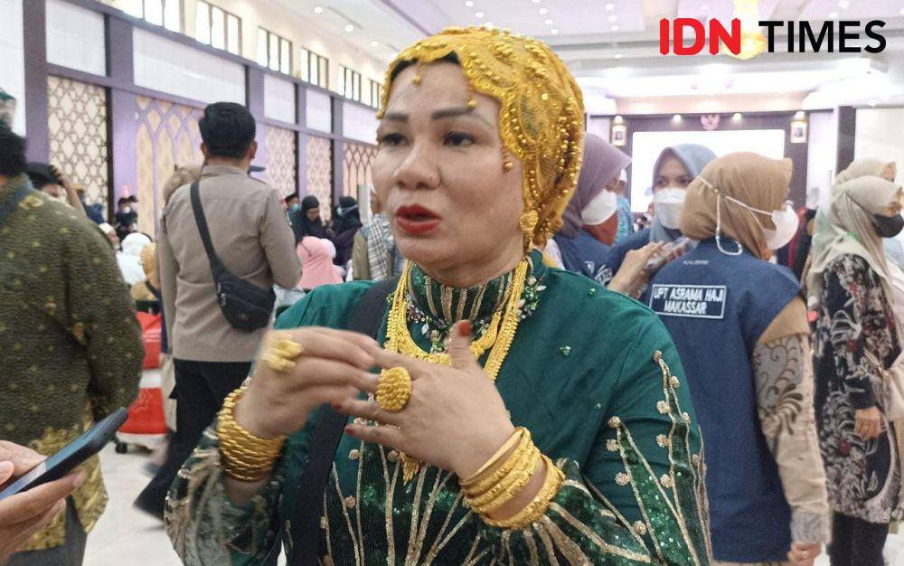 Salah satu jemaah haji asal Makassar, Suarnati Daeng Kanang (46). (Dahrul Amri/IDN Times Sulsel)