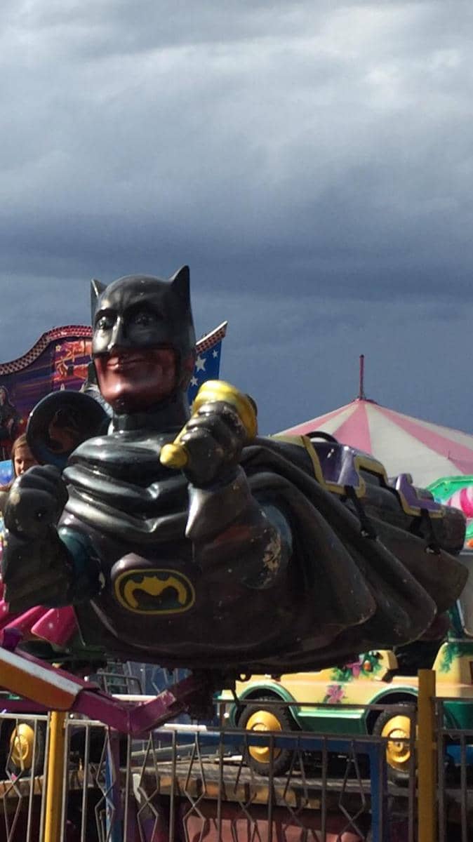 potret benda desain Batman paling nyeleneh (reddit.com/user/YusiP)