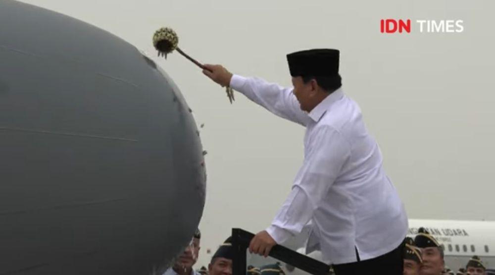 Ikut Jajal Pesawat Super Hercules, Prabowo: Teknologinya Lebih Canggih