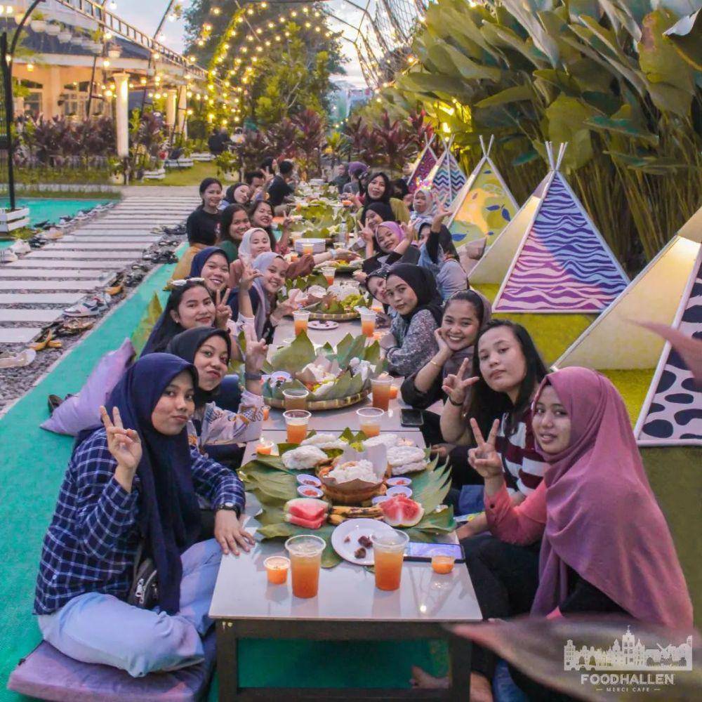 Tempat Makan di Merci Medan