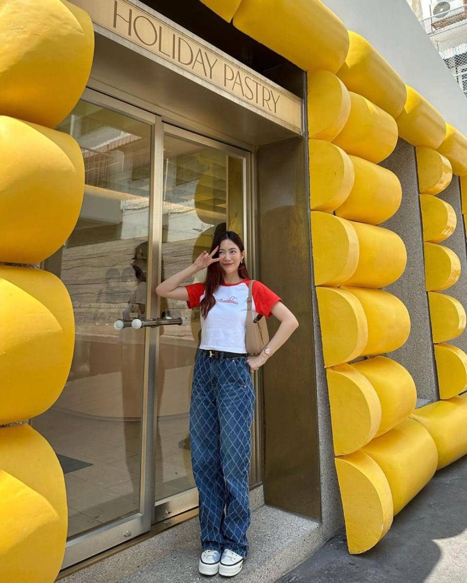 outfit Frung Narikun (instagram.com/frungnarikunn)