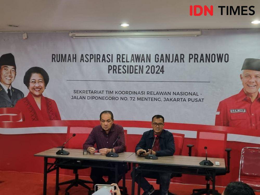 Sekjen Partai Perindo, Ahmad Rofiq (kanan) (IDN TImes/Ilman Nafi'an)