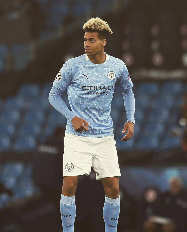 Felix Nmecha saat berseragam Manchester City. (instagram.com/felix_nmecha)