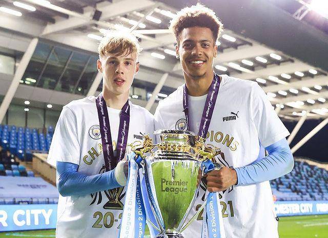 Felix Nmecha dan Cole Palmer saat berseragam tim akademi Manchester City. (instagram.com/felix_nmecha)
