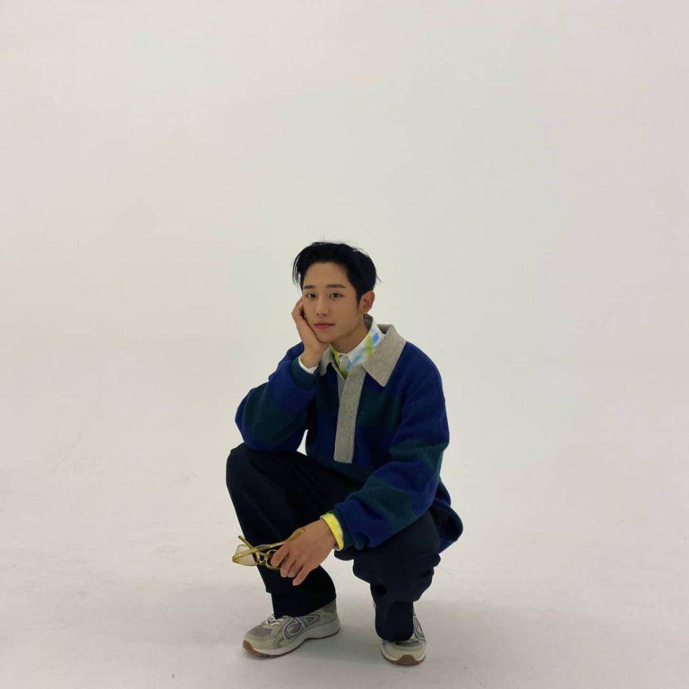 Jung Hae In (instagram.com/holyhaein)