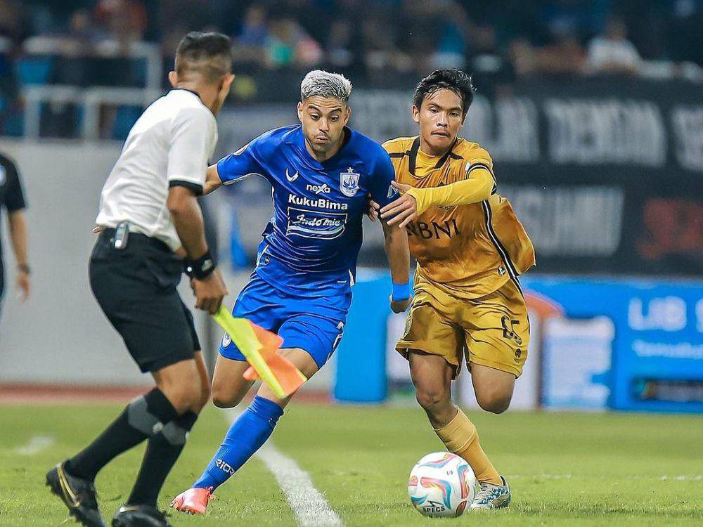 PSIS Semarang kala menghadapi Bhayangkara FC pada putaran pertama di Liga 1 Indonesia 2023/2024. (instagram.com/psisfcofficial)