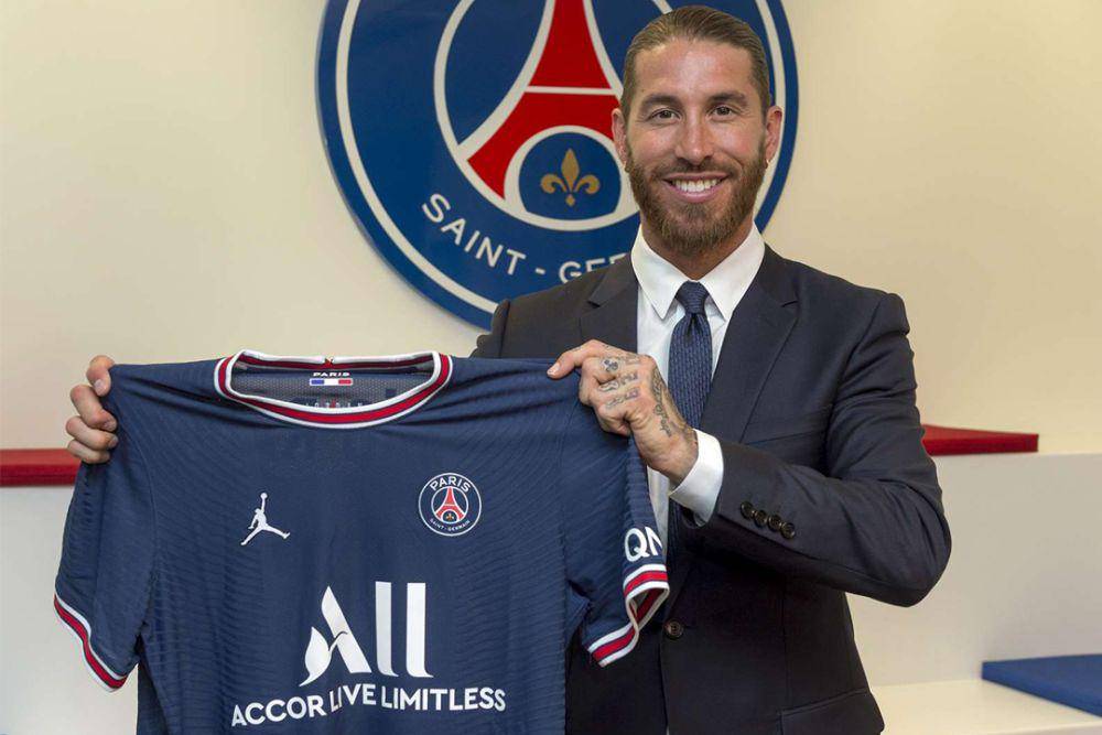 Sergio Ramos direkrut secara gratis oleh PSG pada 2021/2022. (en.psg.fr)