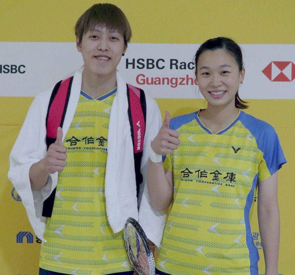 Lee Jhe Huei/Hsu Ya Ching (instagram.com/hsu_yaching)