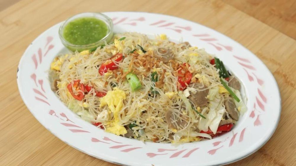 4 Tips Membuat Bihun Goreng ala Devina, Ada Aroma Smokey