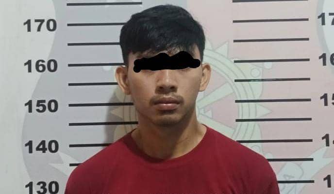 Salah satu petugas kebersihan di Makassar, MR (20) yang diamankan karena terlibat kasus teror busur. (Istimewa)