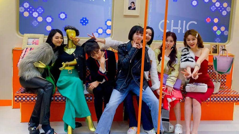 15 Momen Seru di Balik Layar Drama Celebrity, Banyak Selfie Bareng