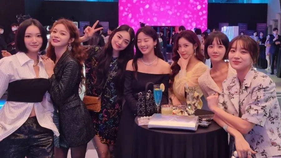 di balik layar drama Korea 'Celebrity' (instagram.com/yourmeaning_)