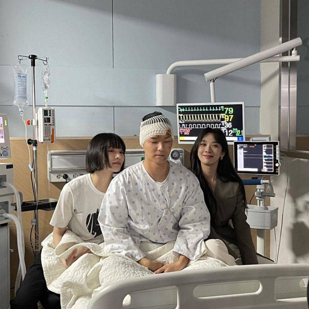 di balik layar drama Korea 'Celebrity' (instagram.com/lavieenbluu)