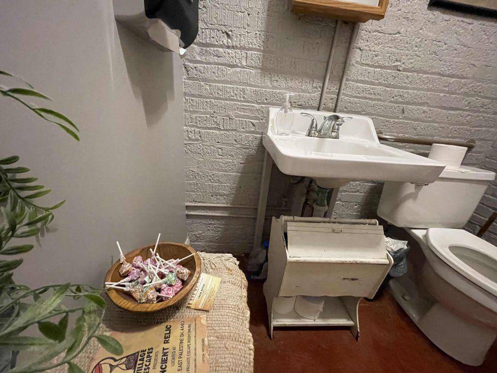 potret hal unik di kedai kopi (reddit.com/user/grammar_sloth)