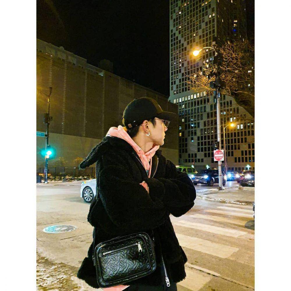 Ten NCT (instagram.com/tenlee_1001)
