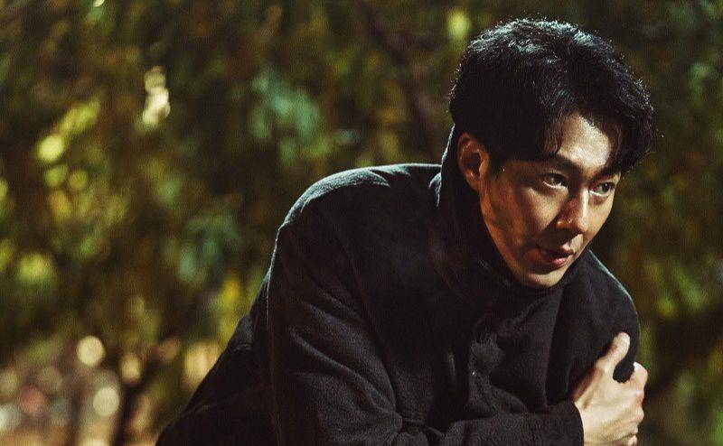 cuplikan Jo In Sung di drakor Moving (dok. Next Entertainment World/Moving)